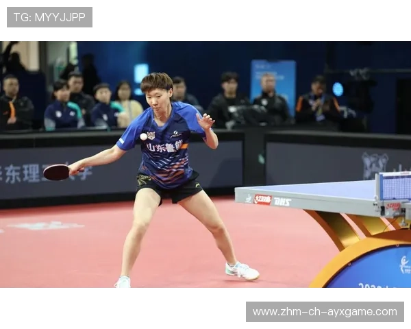 网球擦边球惊险得分：场上瞬间的极致瞬间